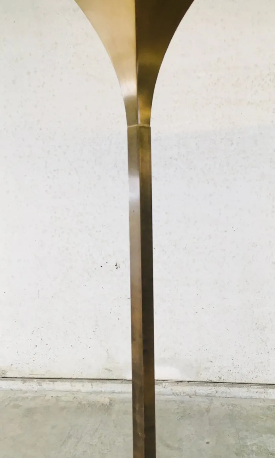 Outlet Pamono Postmodern Design Brass Fluted Torchiere Floor Lamp by Relco, Italy, 1980s