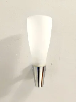 Clearance Pamono Postmodern Etched Glass Sconce No. 1537 by Pietro Chiesa for Fontana Arte, Italy, 1970s