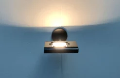 Discount Pamono Postmodern Italian Aton Parete Wall Lamp by Ernesto Gismondi for Artemide, 1980s, Set of 2