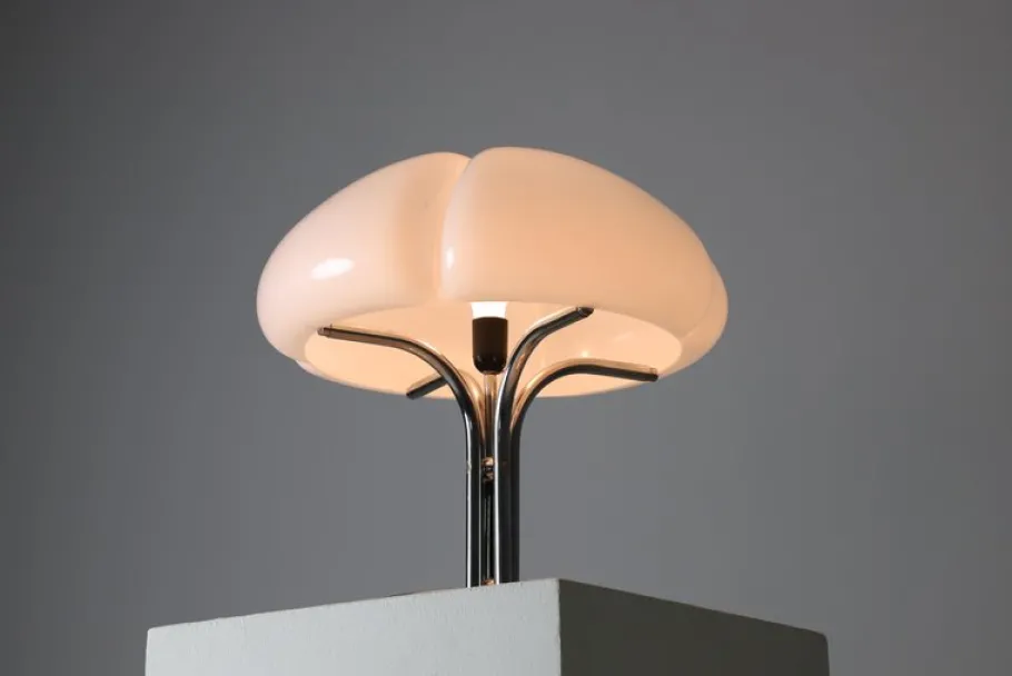 Outlet Pamono Project Office Quadrifoglio Table Lamp for Guzzini, 1970
