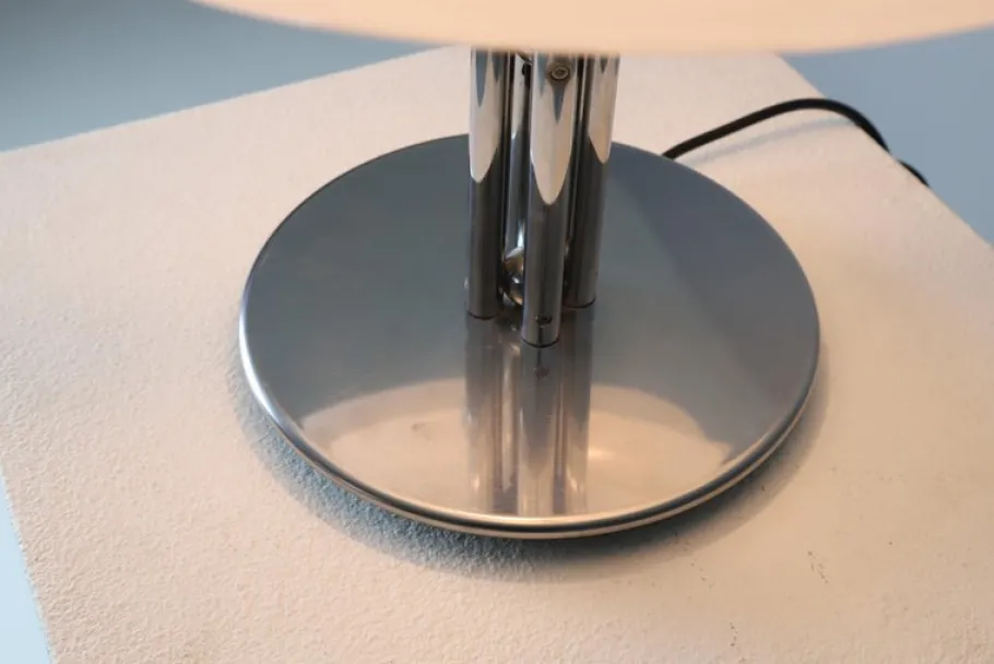 Outlet Pamono Project Office Quadrifoglio Table Lamp for Guzzini, 1970