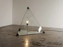 Best Pamono Prototype Tetrahedron Lamp by Van Nieuwenborg & Wegman, 1979