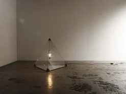 Best Pamono Prototype Tetrahedron Lamp by Van Nieuwenborg & Wegman, 1979