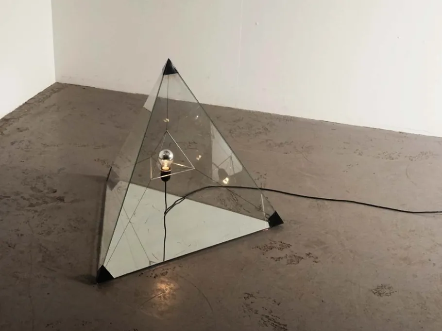 Best Pamono Prototype Tetrahedron Lamp by Van Nieuwenborg & Wegman, 1979