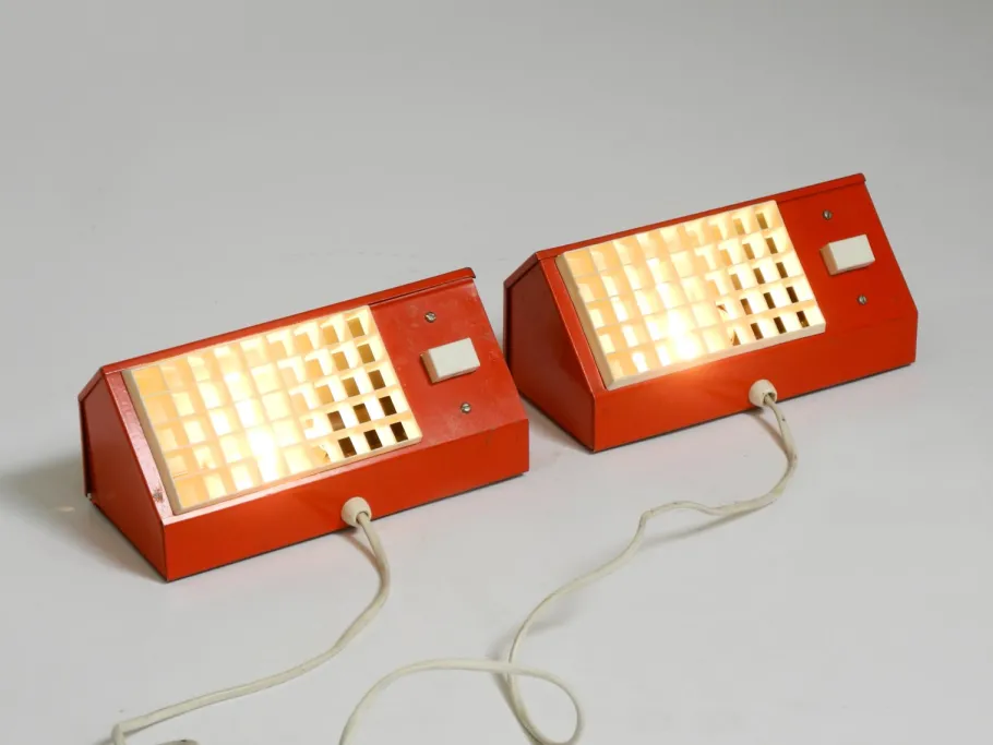 Hot Pamono Red Elidus Metal Wall Lamps Type 9005 by Hans Agne Jakobsson, Sweden, 1960s, Set of 2