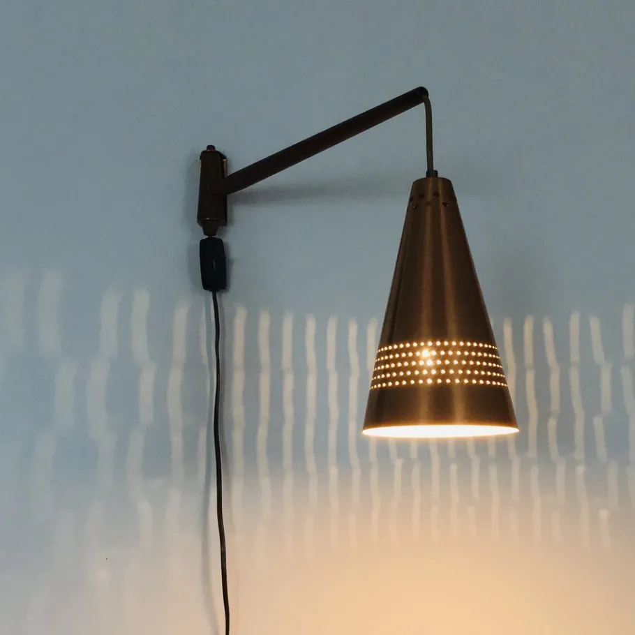 Clearance Pamono Scandinavian Copper & Teak Model S 1718 Wall Lamp by Hans-Agne Jakobsson for Hans-Agne Jakobsson AB Markaryd, Sweden, 1960s