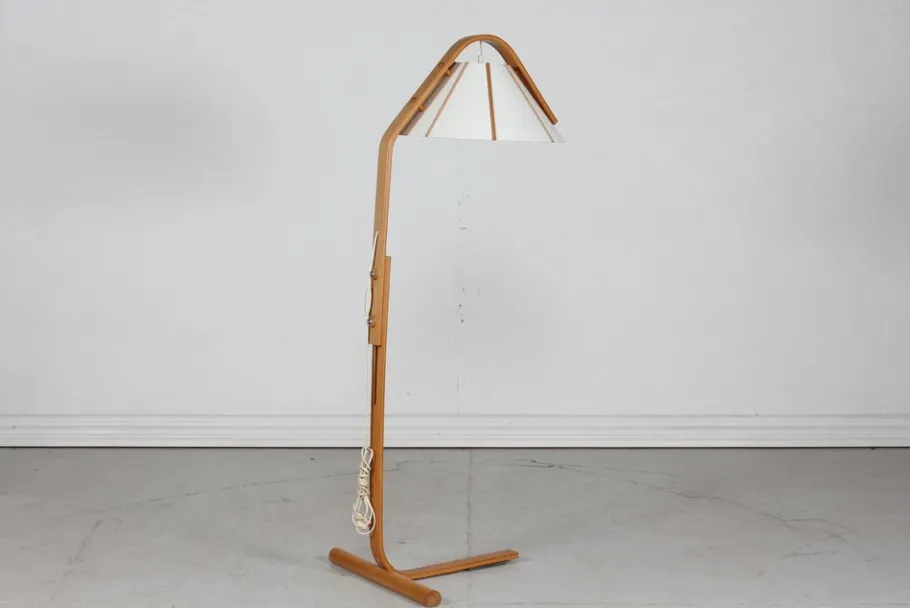 Sale Pamono Scandinavian Modern Beech Aneta Floor Lamp by Jan Wickelgren, Sweden, 1970s