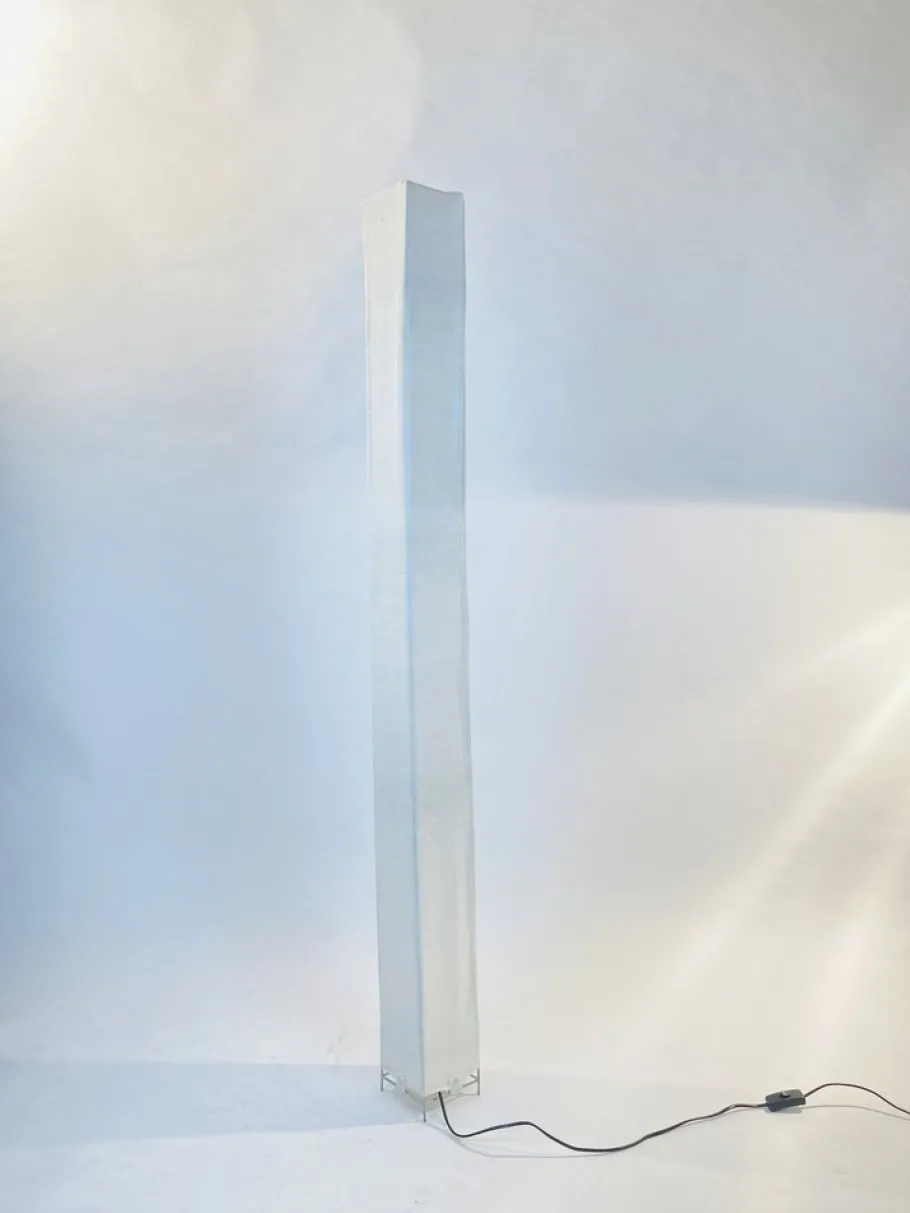 Sale Pamono Sculptural Floor Lamp in Wicker & Rattan