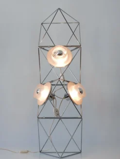 Hot Pamono Sculptural Poliedra Floor Lamp by Felice Ragazzo for Guzzini, Italy, 1970s
