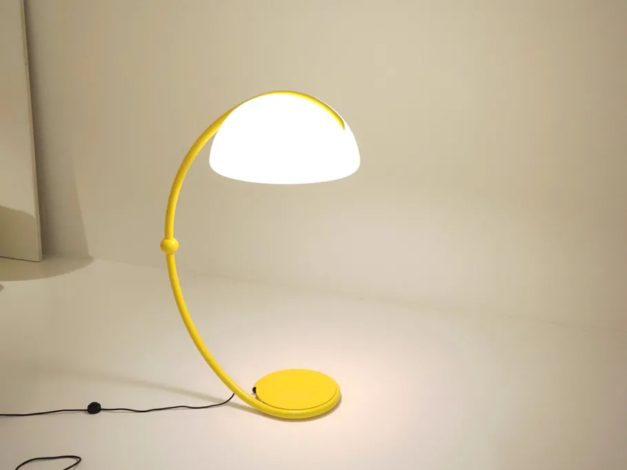 Outlet Pamono Serpente Floor Lamp by Elio Martinelli for Martinelli Luce, Italy, 1960s
