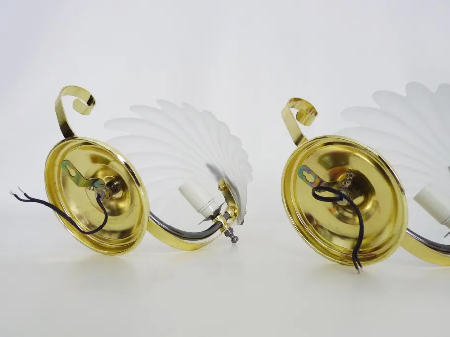 Clearance Pamono Shell Wall Lights in Glass and Gold-Plated Metal, 1980s, Set of 2