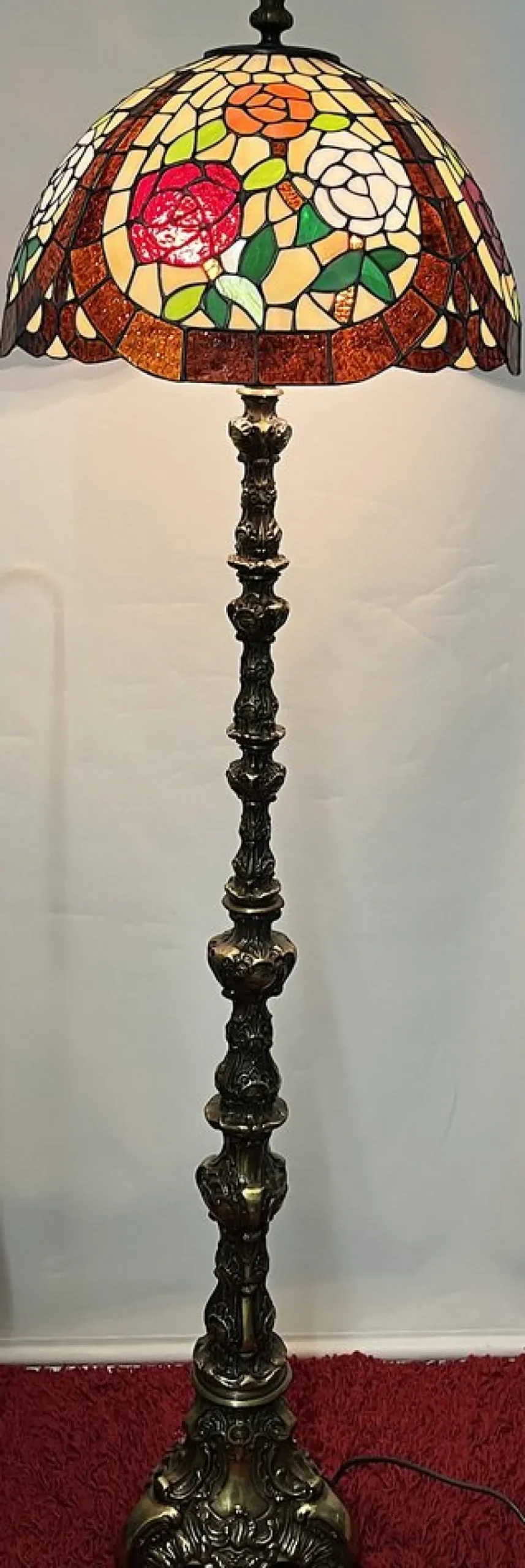 New Pamono Single Brass Tiffany Shade Floor Lamp from Unbekannt, 1950s