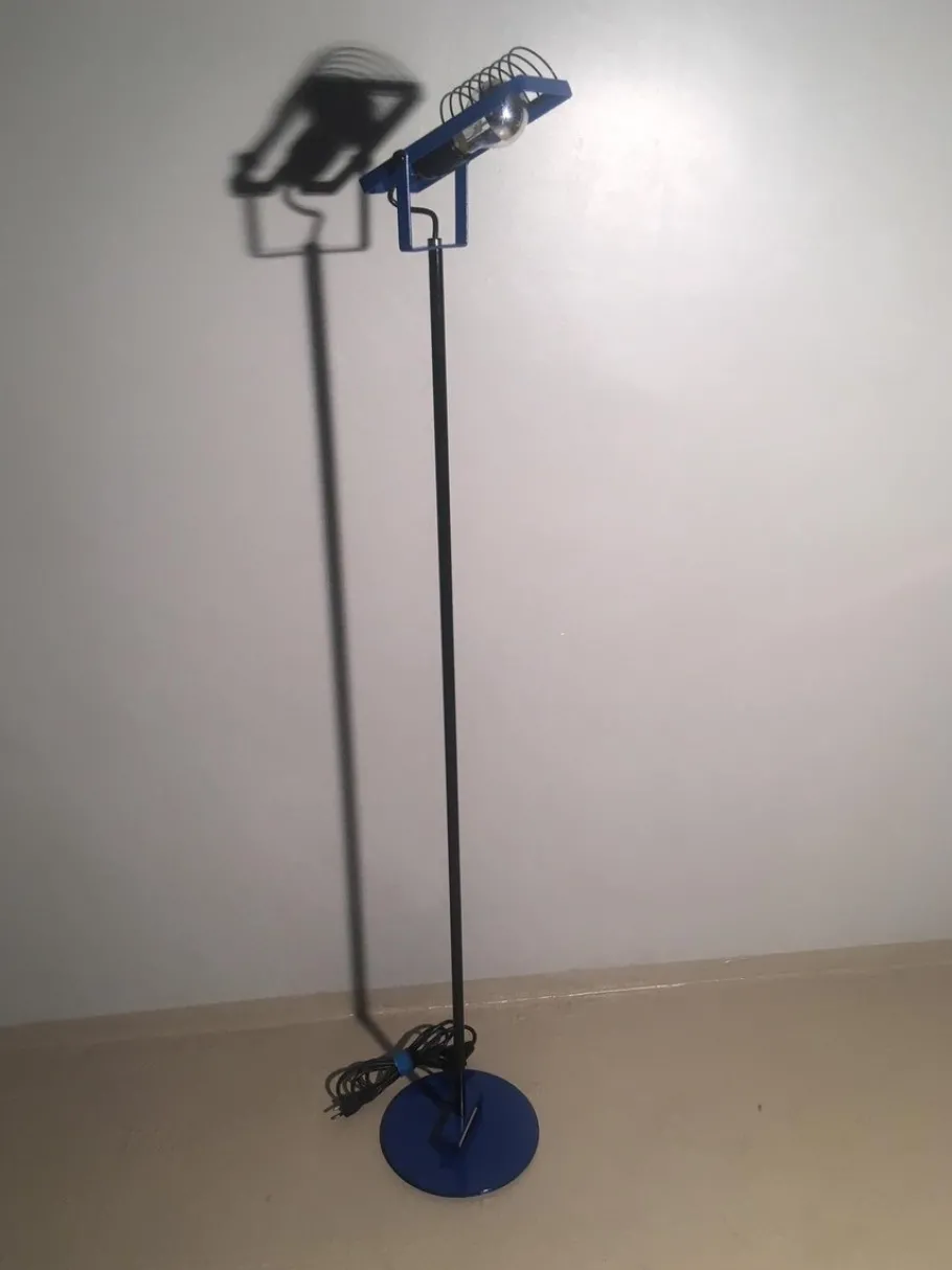 Sale Pamono Sintesi Floor Lamp by Ernesto Gismondi for Artemide, 1970s