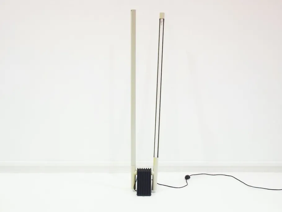 Sale Pamono Sistema Flu Floor Lamp by Rodolfo Bonetto for Luci, Italy, 1980s
