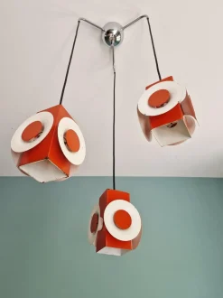 Hot Pamono Space Age Cascade Chandelier in Orange and White Lacquered Metal from Raak, 1970s