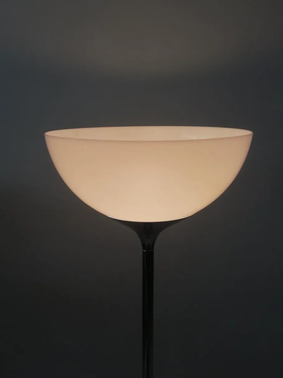 Best Pamono Space Age Floor Lamp in White Acrylic and Chrome attributed to I Guzzini, Italy, 1970s
