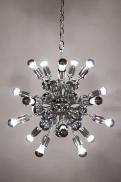 Hot Pamono Space Age Italian 20-Light Sputnik Chandelier by Reggiani Goffredo, 1965