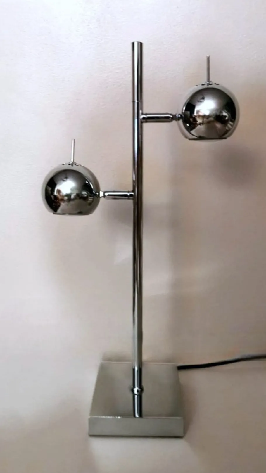 Sale Pamono Space Age Italian Table Lamp in Chromed Metal in the style of Goffredo Reggiani, 1975