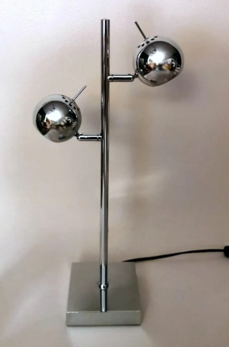 Sale Pamono Space Age Italian Table Lamp in Chromed Metal in the style of Goffredo Reggiani, 1975