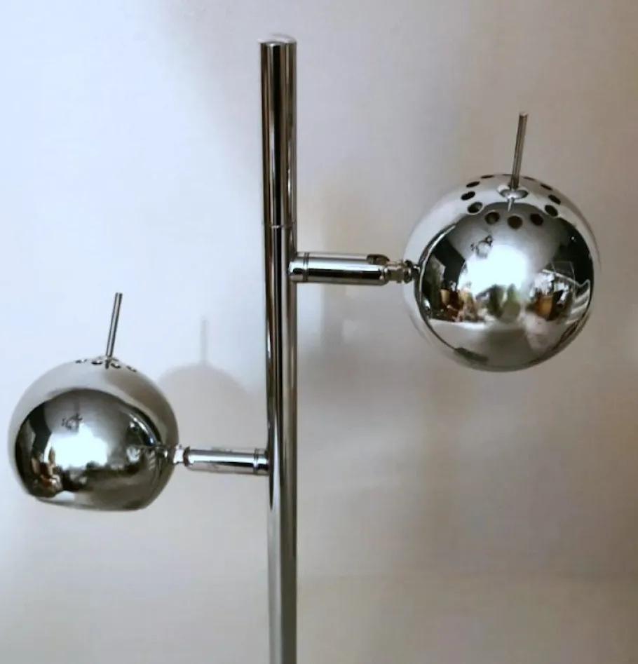 Sale Pamono Space Age Italian Table Lamp in Chromed Metal in the style of Goffredo Reggiani, 1975