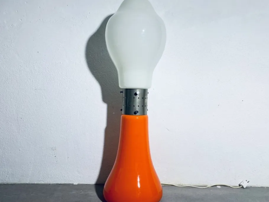 New Pamono Space Age Lipstick Floor Lamp from Mazzega, Italy