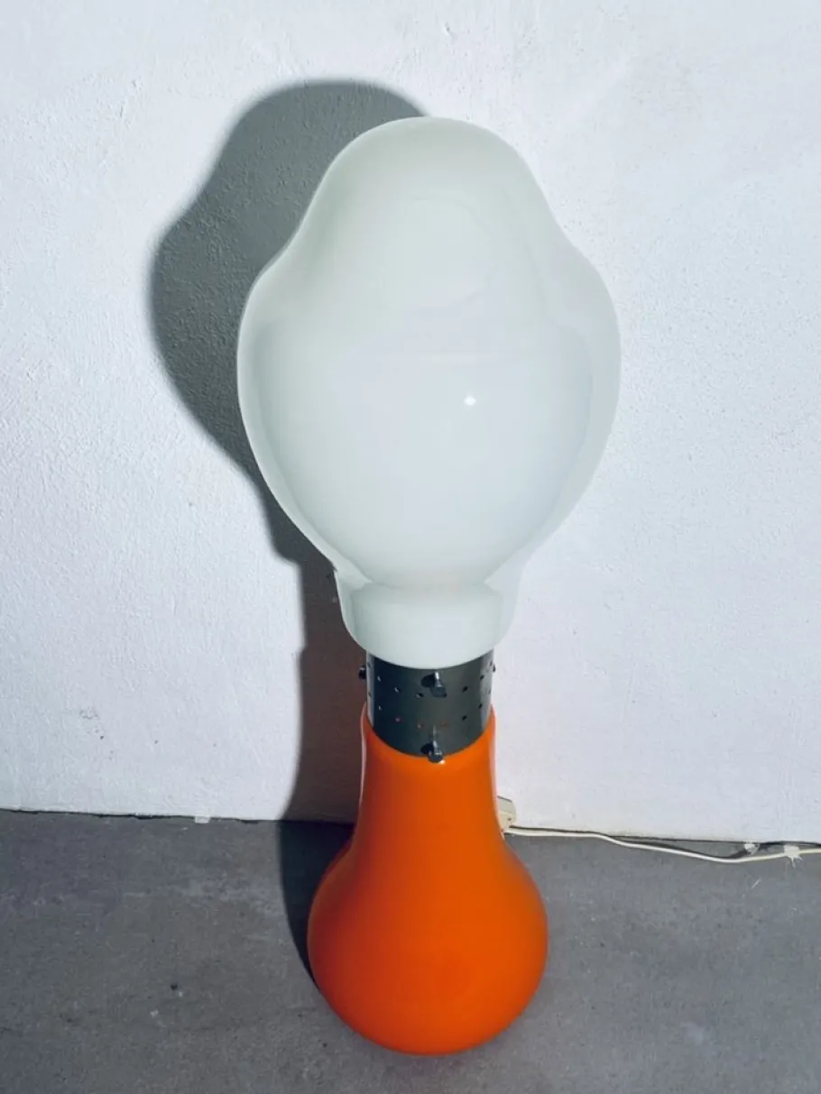 New Pamono Space Age Lipstick Floor Lamp from Mazzega, Italy