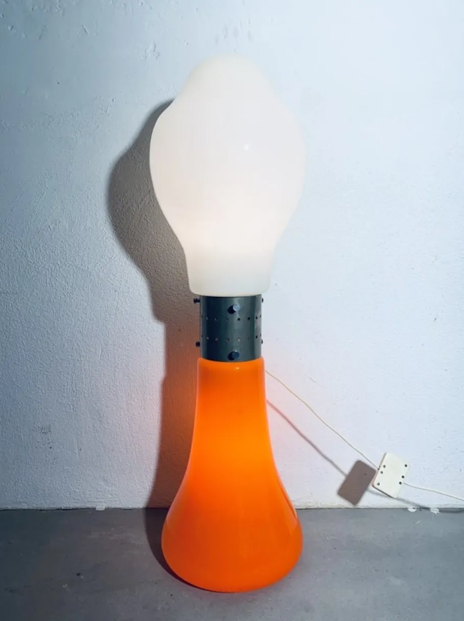 New Pamono Space Age Lipstick Floor Lamp from Mazzega, Italy