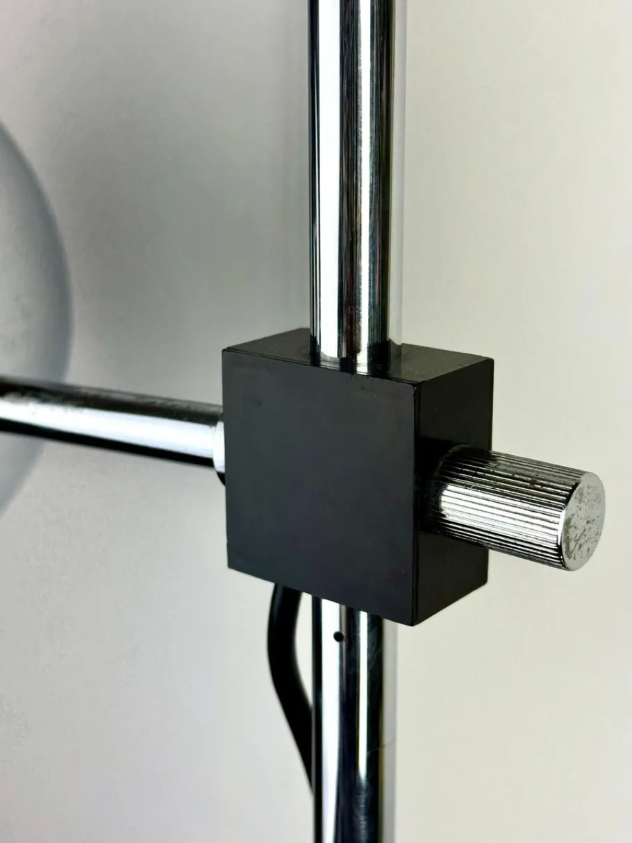 New Pamono Space Age Table Lamp with Adjustable Chrome Ball Shades by Reggiani, 1970s