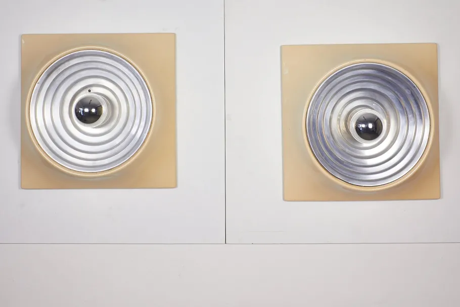 Best Pamono Space Age Wall Lights from Studio Nizzoli, 1970s, Set of 2