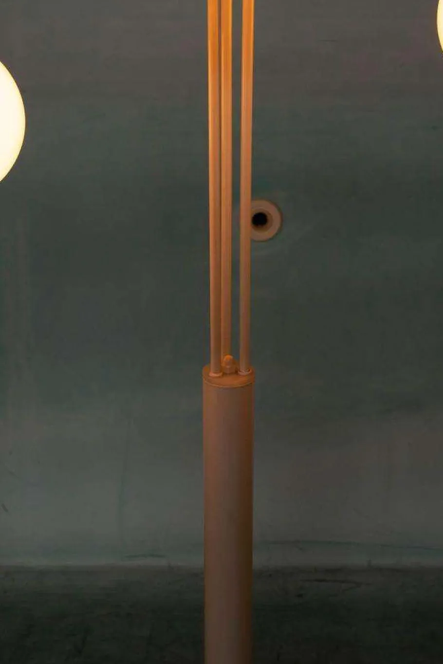 Hot Pamono Space Age Waterfall Floor Lamp in White