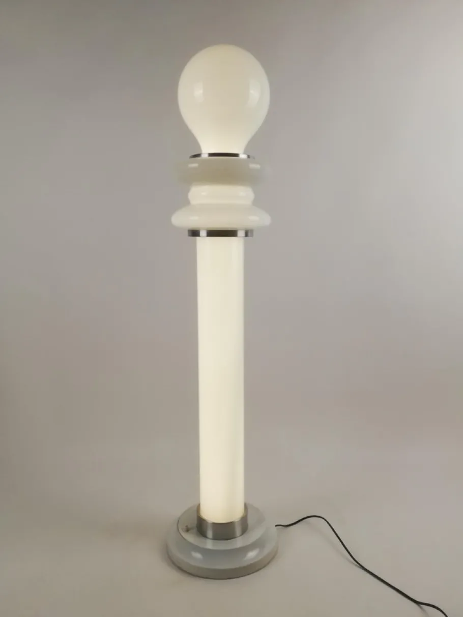 Hot Pamono Space Age White Opaline Floor Lamp, Italy, 1970s