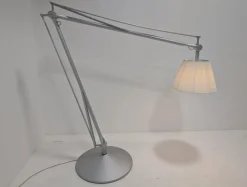 Best Pamono Superarchimoon Lamp from Flos