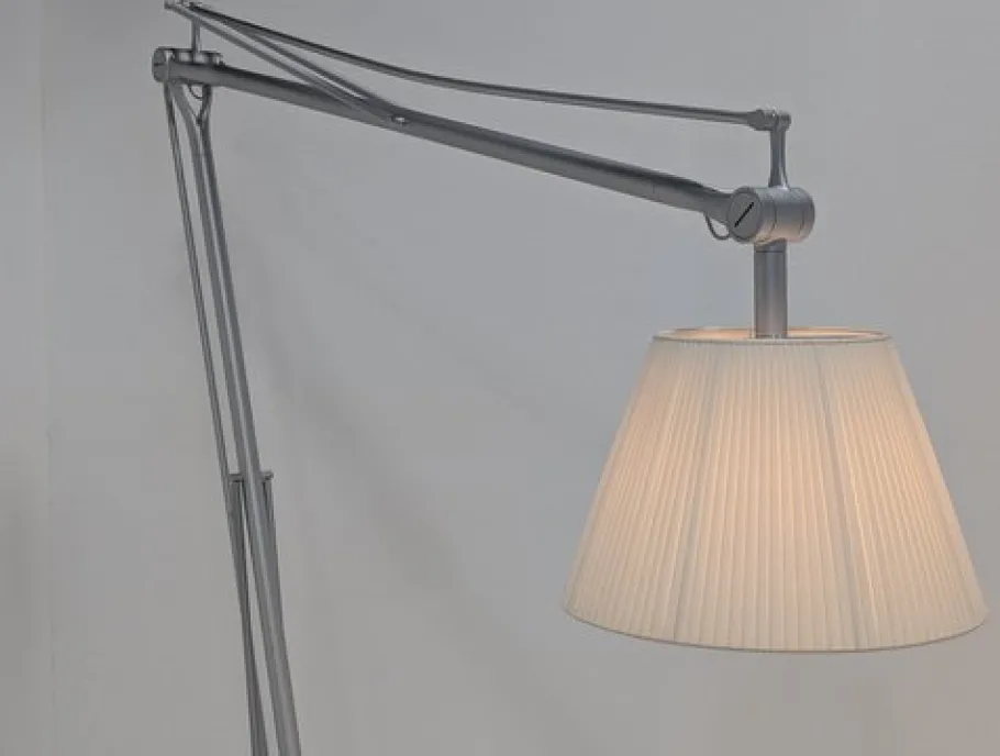 Best Pamono Superarchimoon Lamp from Flos