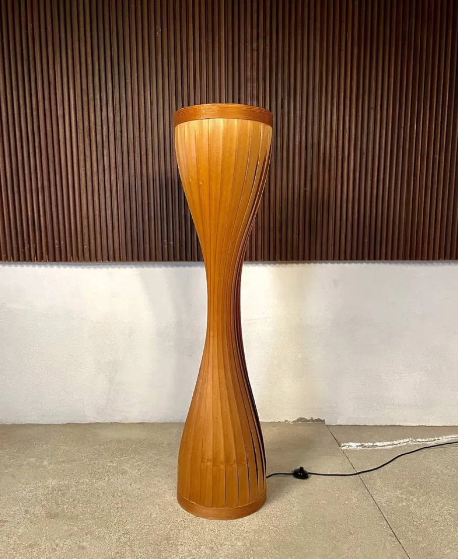 Hot Pamono Swedish Floor Lamp in Pine by Hans-Agne Jakobsson for Ab Markaryd, 1960s