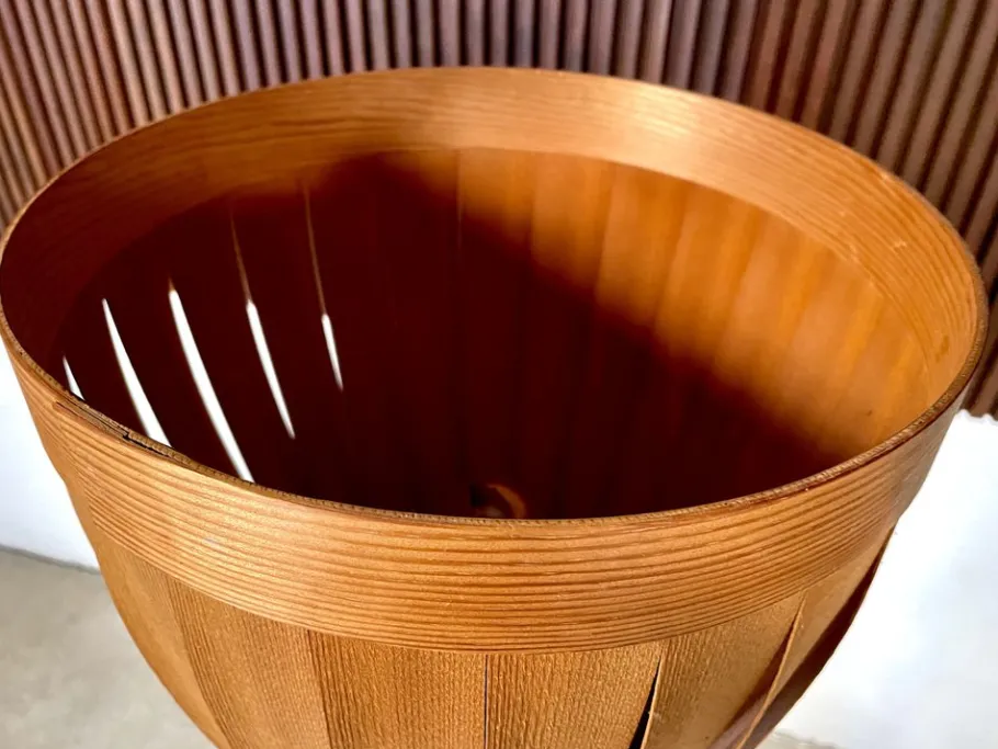 Hot Pamono Swedish Floor Lamp in Pine by Hans-Agne Jakobsson for Ab Markaryd, 1960s