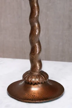 Pamono Swedish Hammered Copper Table Lamp by Harald Notini for Böhlmarks, 1920s