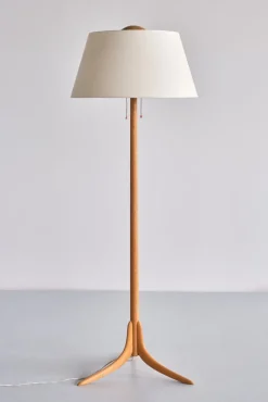 Pamono Swedish Modern 3-Legged Floor Lamp in Oak from Svensk Hemslöjd, 1950s