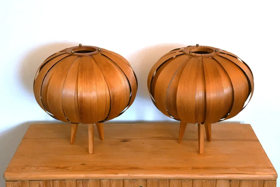 Sale Pamono Swedish Pine Veneer Table Lamps by Hans-Agne Jakobsson for Ellysett, 1960s, Set of 2