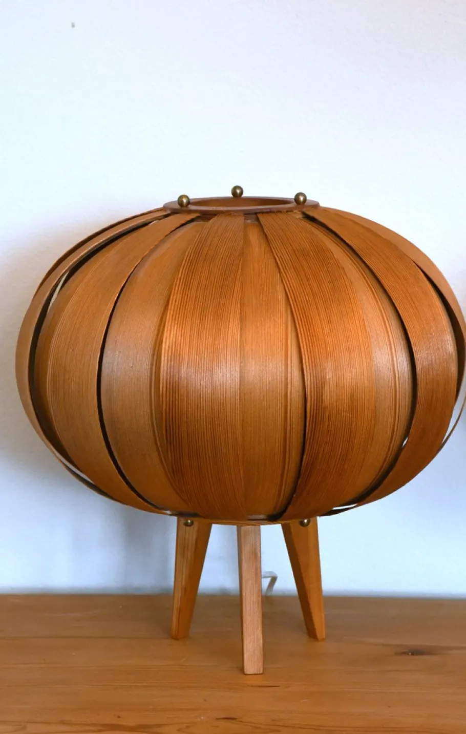 Sale Pamono Swedish Pine Veneer Table Lamps by Hans-Agne Jakobsson for Ellysett, 1960s, Set of 2