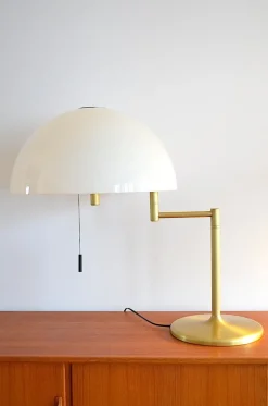 Discount Pamono Swiss Mod, 7412.1 Table Lamp from Swisslamps, 1960s