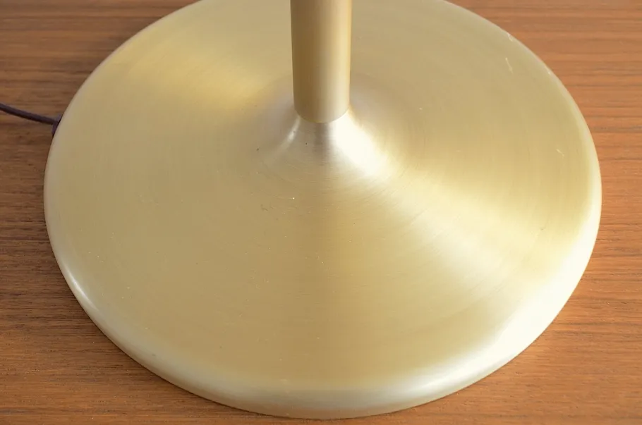 Discount Pamono Swiss Mod, 7412.1 Table Lamp from Swisslamps, 1960s