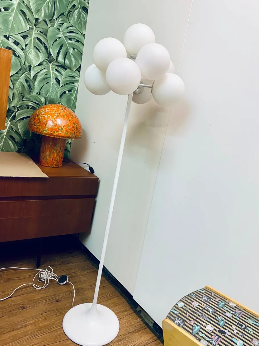 Sale Pamono Swiss White Atomic Floor Lamp by E.R. Nele & Bill for Temde, 1960s