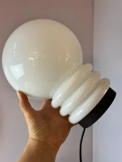 Hot Pamono Table Lamp in White Glass from Glashütte Limburg