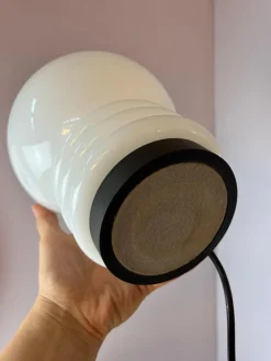 Hot Pamono Table Lamp in White Glass from Glashütte Limburg