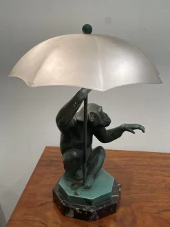 Hot Pamono Table Lamp of a Monkey with an Umbrella by Le Verrier, 1920s