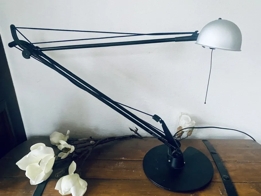 Clearance Pamono Table Lamp Sidecar by Riccardo Blumer for Artemide, 1992