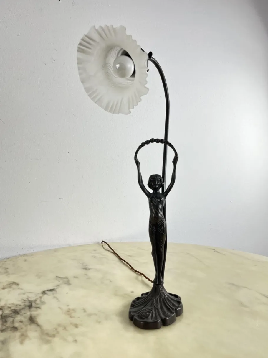 Sale Pamono Table Lamp with Art Deco Bronze Statuette and White Art Glass Tulip Bowl, France, 1940s