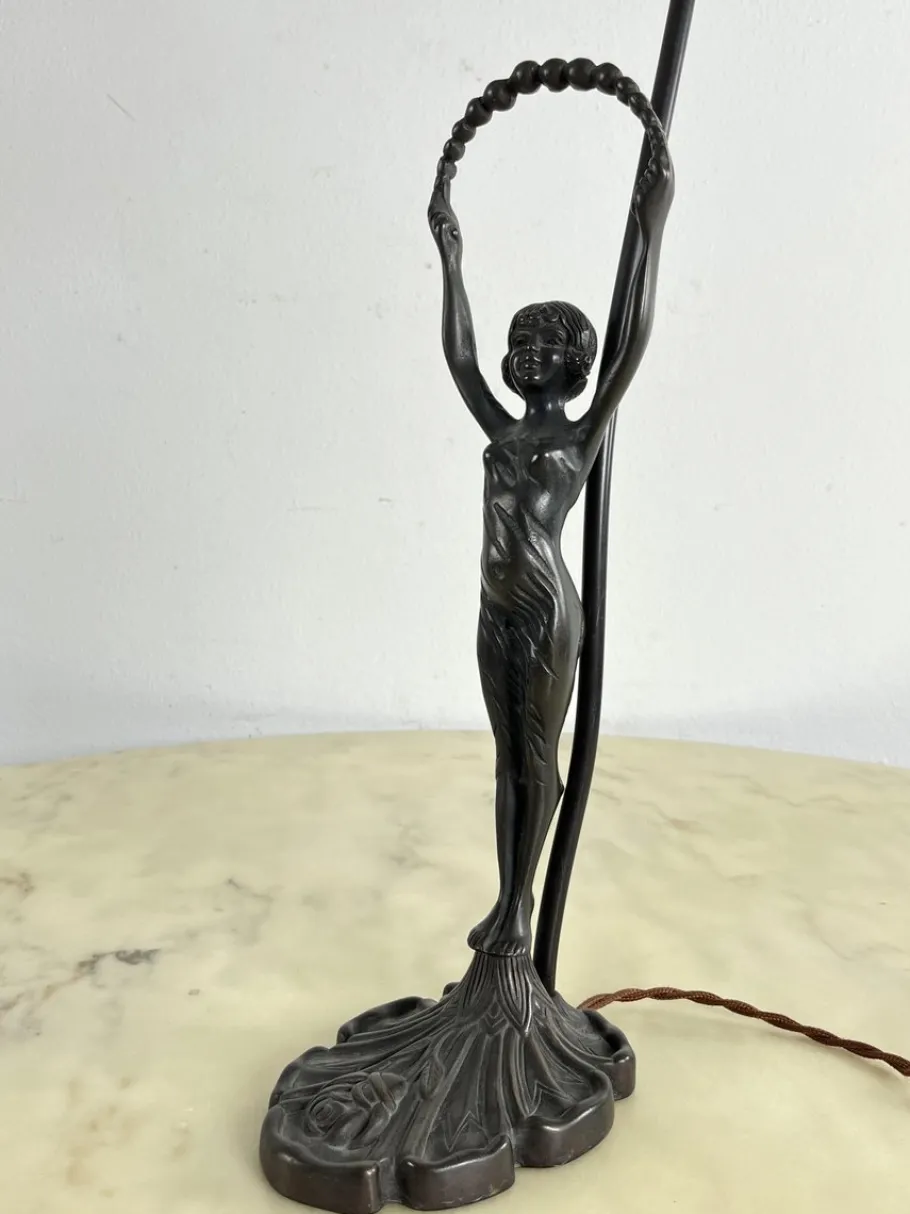 Sale Pamono Table Lamp with Art Deco Bronze Statuette and White Art Glass Tulip Bowl, France, 1940s