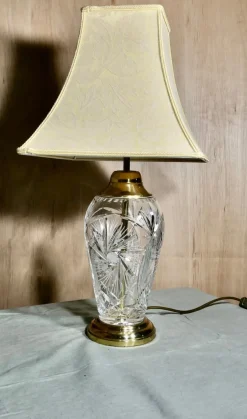 Discount Pamono Tall Hand Star Cut Glass and Brass Table Lamp, 1950s
