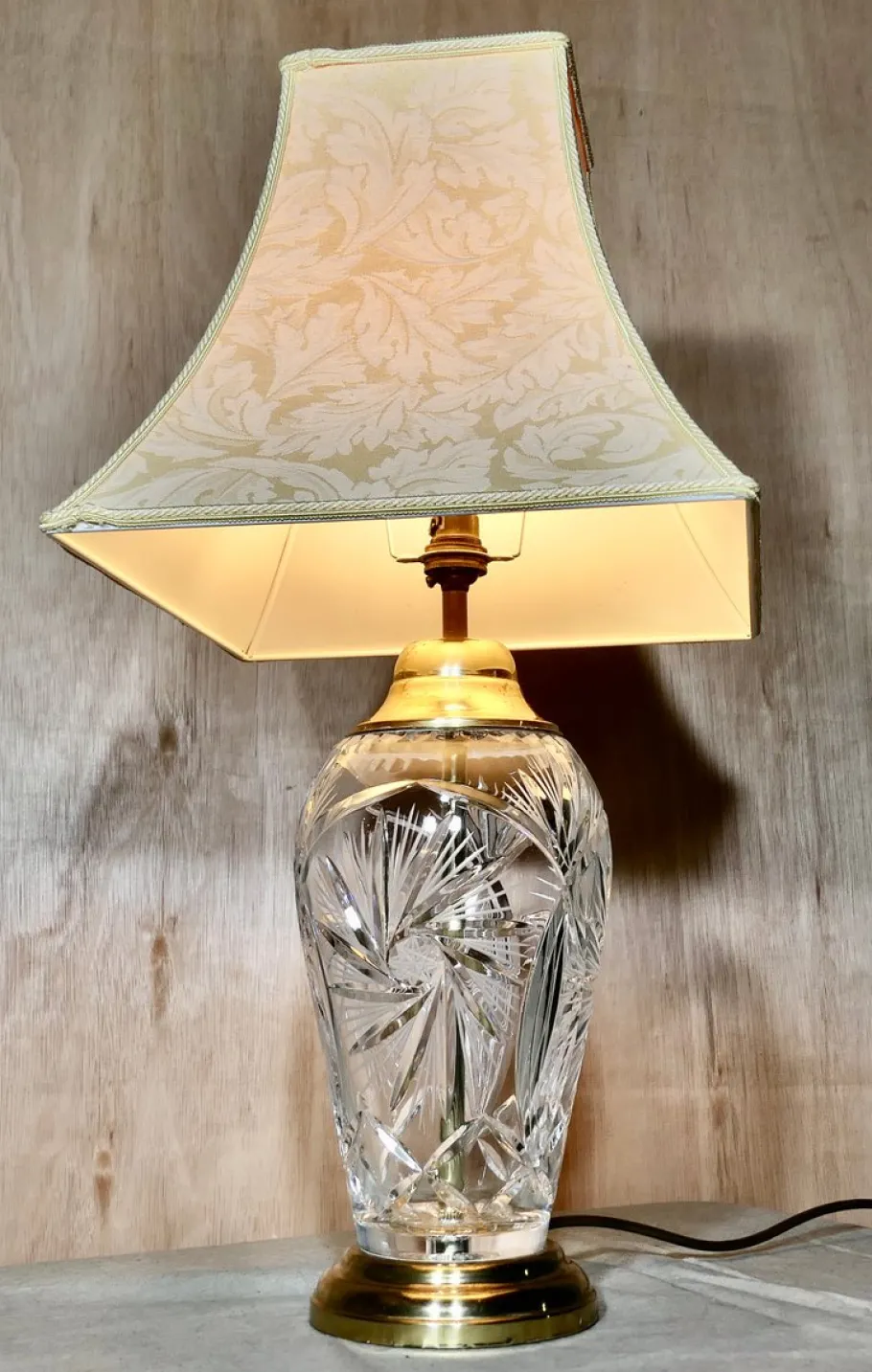 Discount Pamono Tall Hand Star Cut Glass and Brass Table Lamp, 1950s